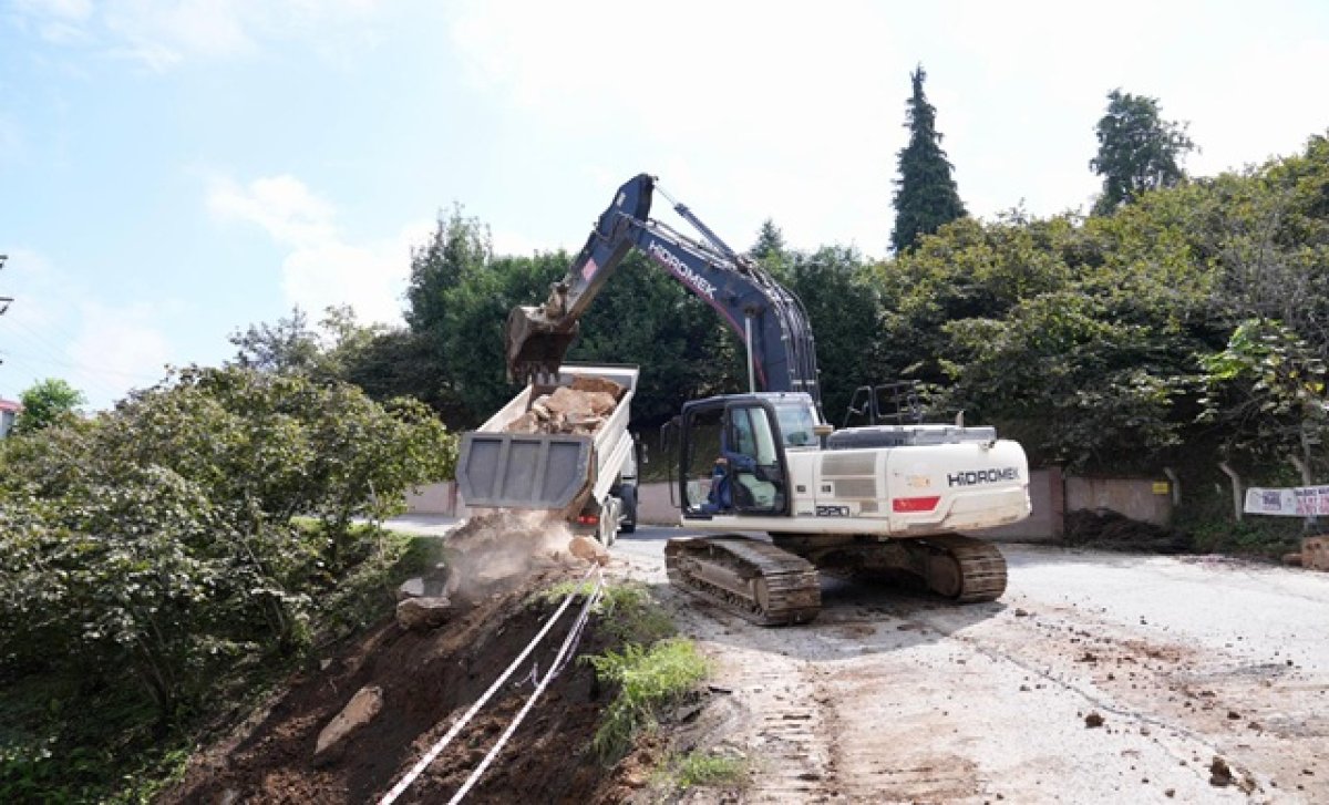 Giresun Belediyesi Saha Ekiplerinden Yoğun Çalışma