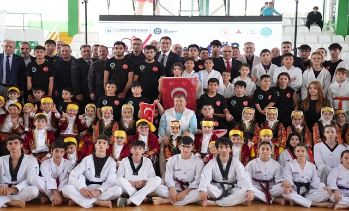 Giresun'da 2025-2026 Sezonunun En’lerine Ödülleri Verildi