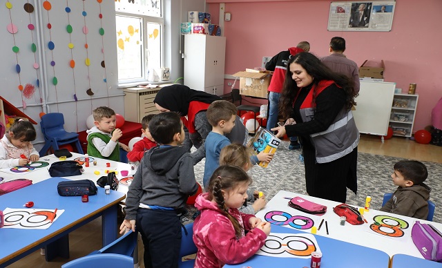 MİNİK KALPLERE ULAŞTI