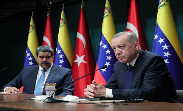 Venezuela Halkının Yanındayız