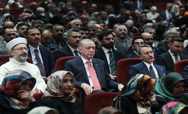 RAMAZAN BİZLERE TOPARLANMA VESİLESİDİR